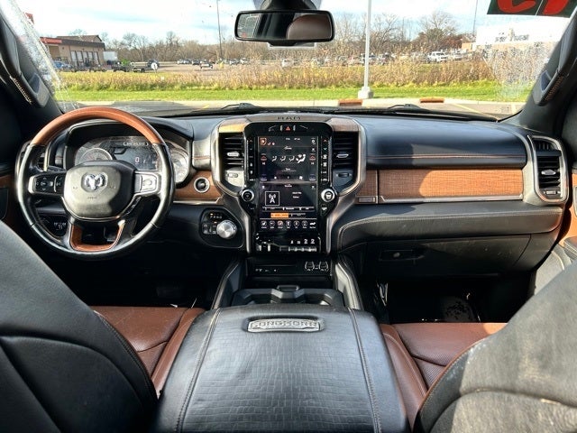 2019 RAM 1500 Longhorn Crew Cab 4x4 5'7' Box