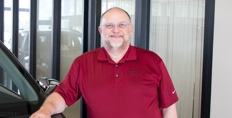 Service Advisor- Scott Carlson