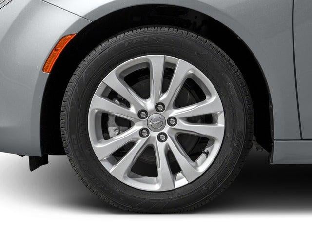 2017 Chrysler 200 Limited Platinum