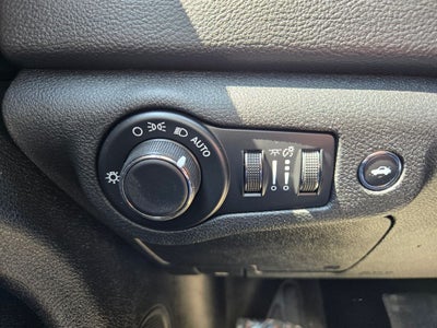 2017 Chrysler 200 Limited Platinum