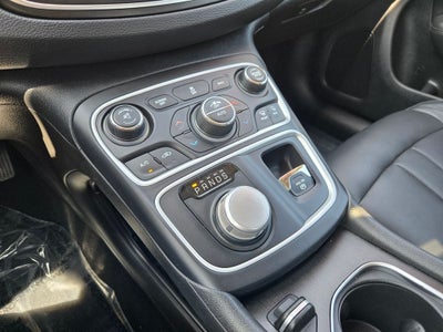 2017 Chrysler 200 Limited Platinum