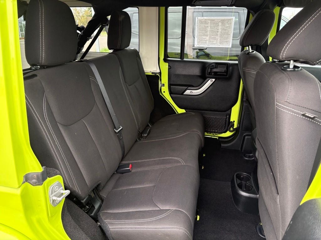 2016 Jeep Wrangler Unlimited Sahara