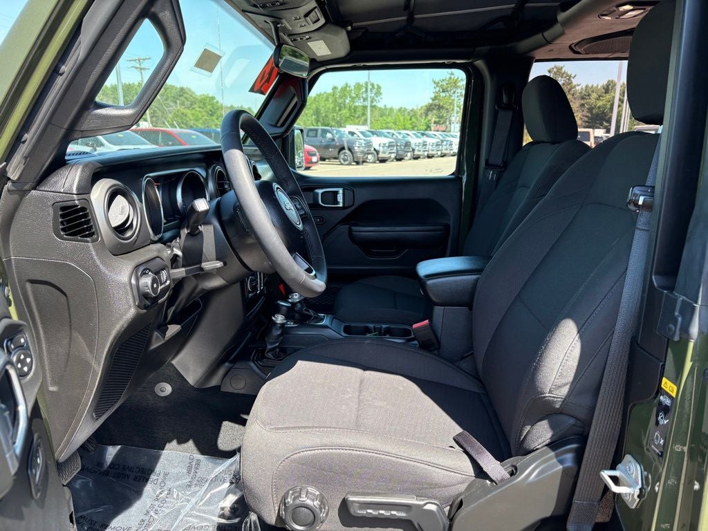 2023 Jeep Wrangler 2-Door Willys 4x4