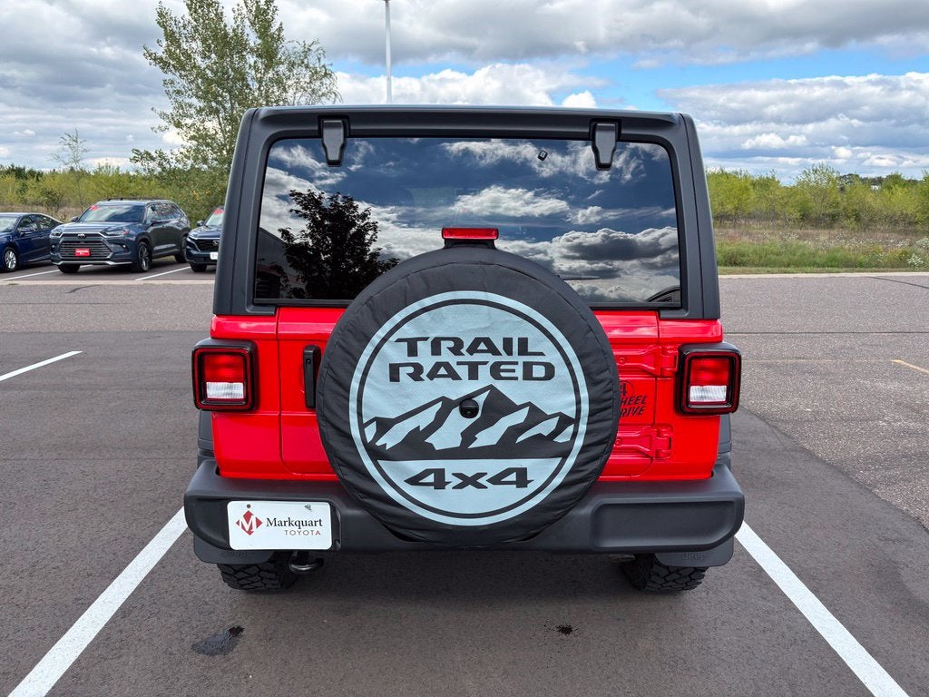 2022 Jeep Wrangler Unlimited Willys 4x4