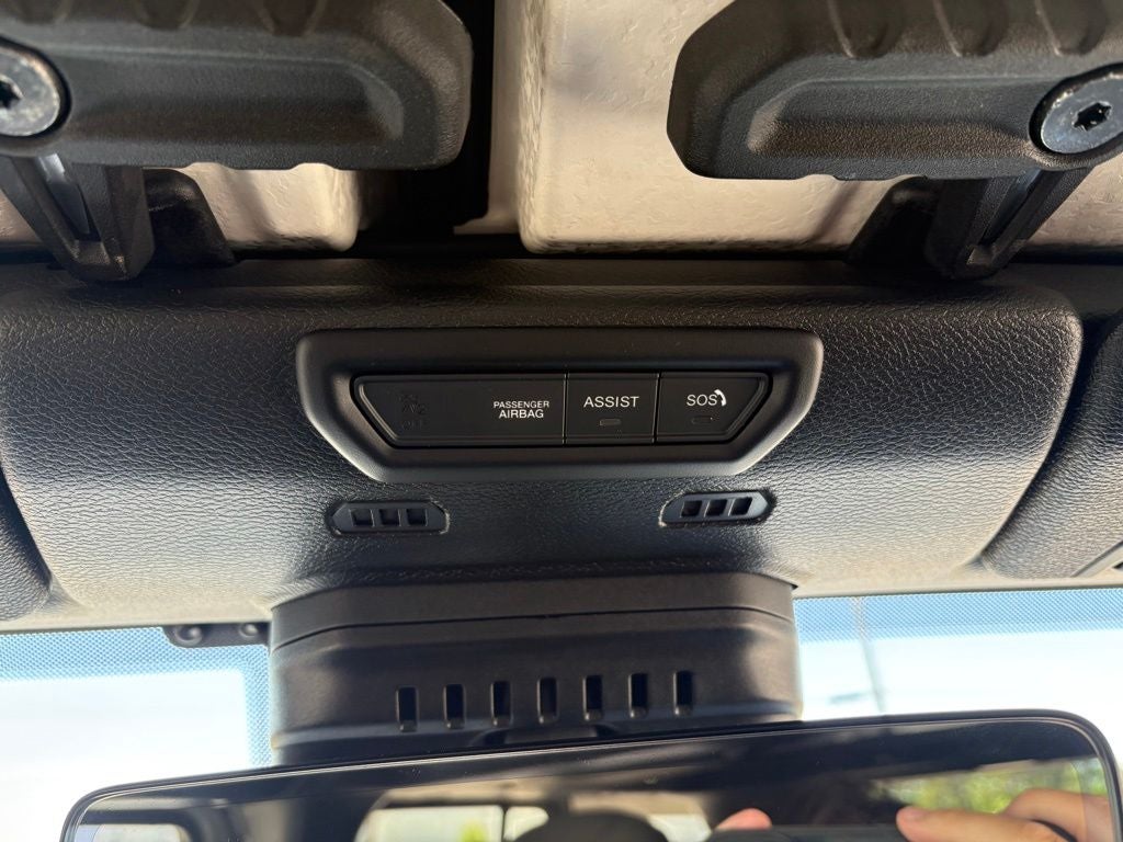 2023 Jeep Wrangler 4-Door Sahara 4x4