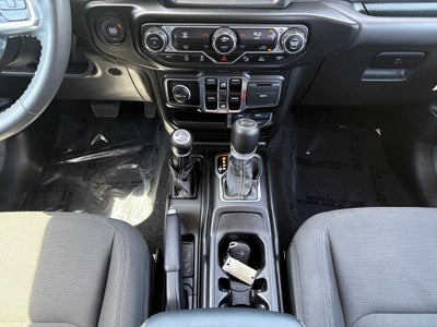 2023 Jeep Wrangler 4-Door Sahara 4x4