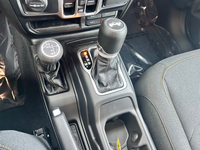 2025 Jeep Wrangler WRANGLER 4-DOOR SAHARA