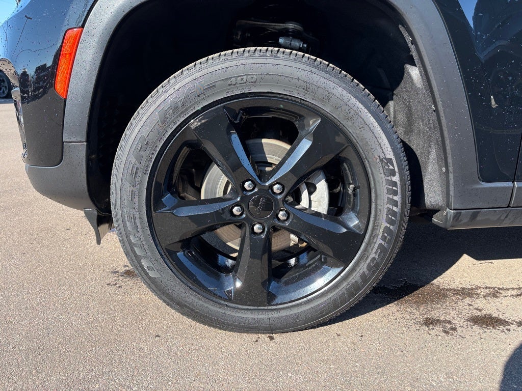 2023 Jeep Grand Cherokee Altitude 4x4