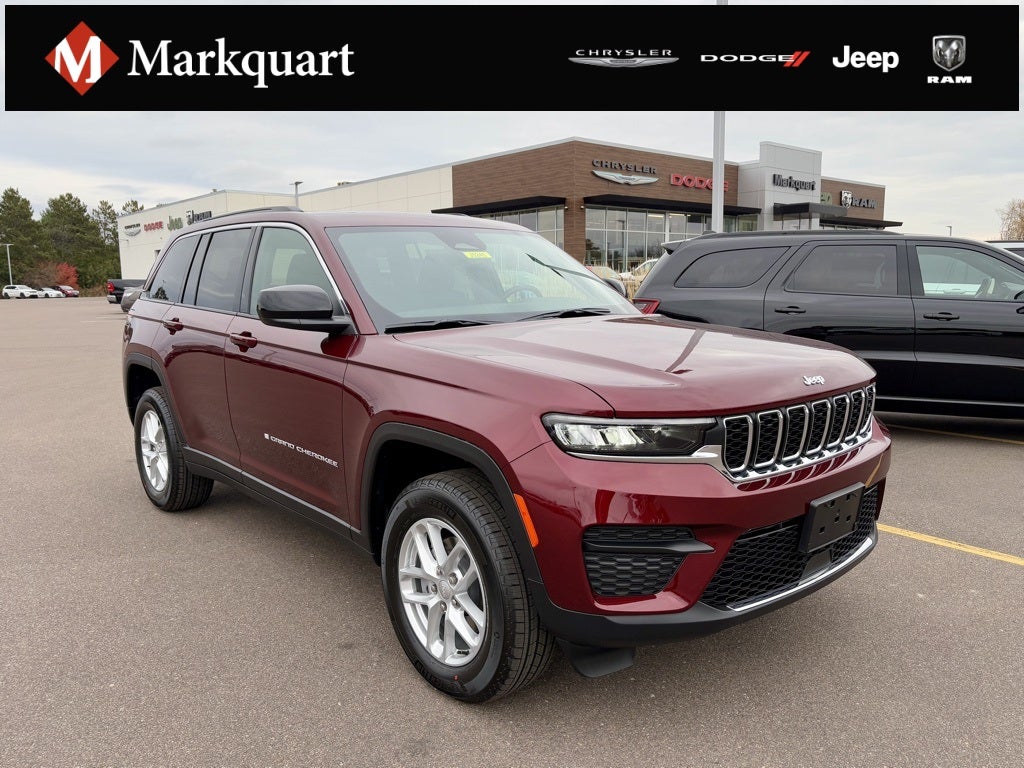 2025 Jeep Grand Cherokee GRAND CHEROKEE LAREDO X 4X4