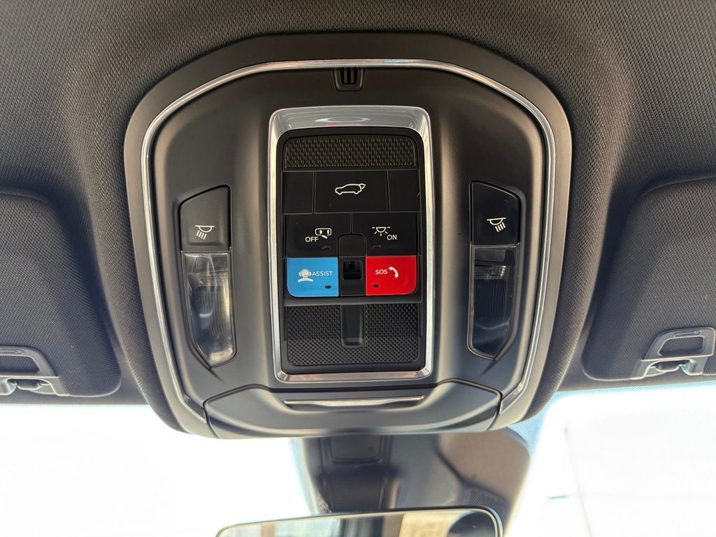2025 Jeep Grand Cherokee Altitude 4x4