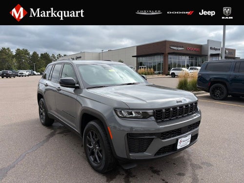 2027 Jeep Grand Cherokee Laredo Altitude