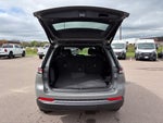 2027 Jeep Grand Cherokee Laredo Altitude