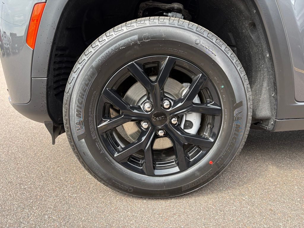 2026 Jeep Grand Cherokee GRAND CHEROKEE LAREDO ALTITUDE 4X4