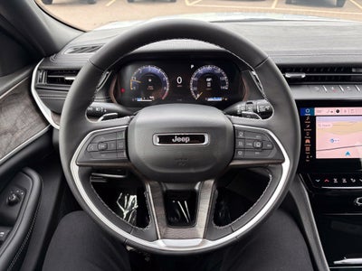 2027 Jeep Grand Cherokee GRAND CHEROKEE LAREDO ALTITUDE 4X4