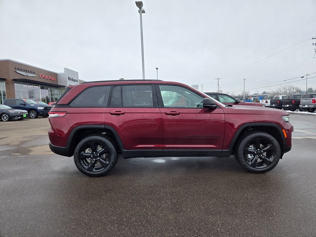 2025 Jeep Grand Cherokee GRAND CHEROKEE LIMITED 4X4