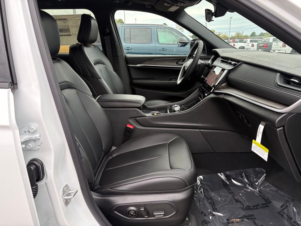 2027 Jeep Grand Cherokee Limited