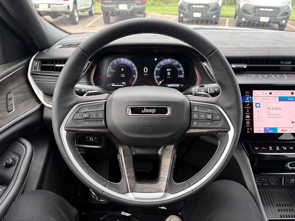 2027 Jeep Grand Cherokee Limited