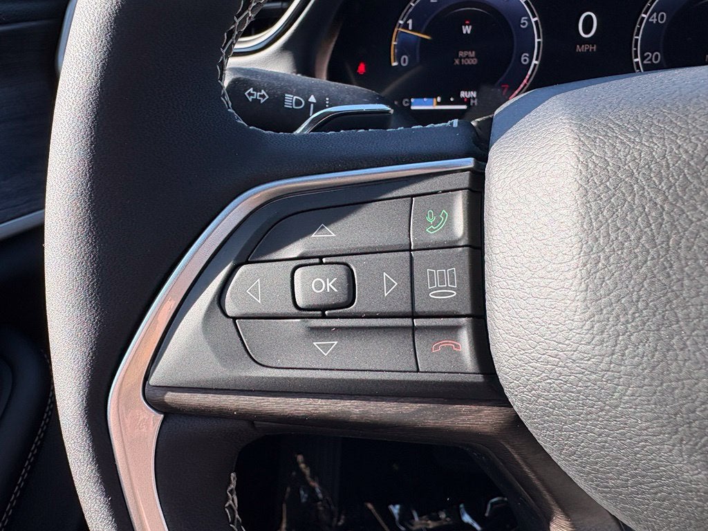 2027 Jeep Grand Cherokee GRAND CHEROKEE LIMITED 4X4