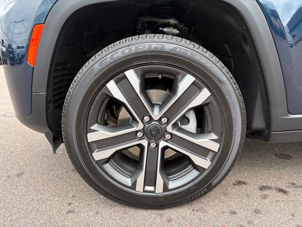 2027 Jeep Grand Cherokee Limited