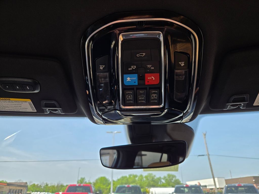 2023 Jeep Grand Cherokee Summit 4x4