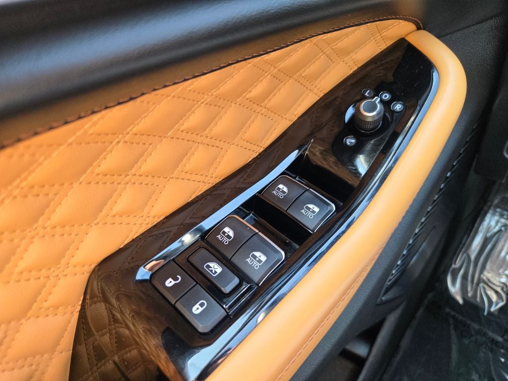 2023 Jeep Grand Cherokee Summit 4x4