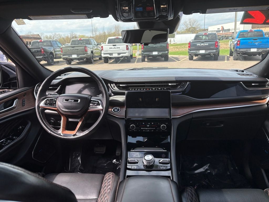 2022 Jeep Grand Cherokee Summit 4x4