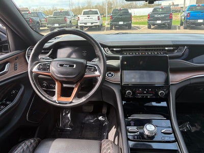 2022 Jeep Grand Cherokee Summit 4x4