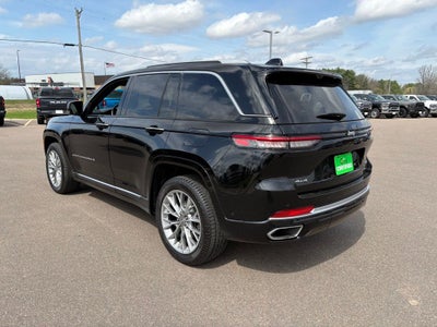 2022 Jeep Grand Cherokee Summit 4x4