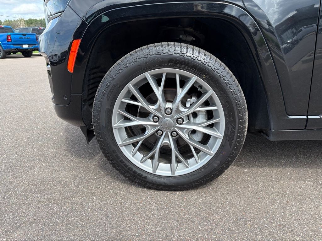 2022 Jeep Grand Cherokee Summit 4x4