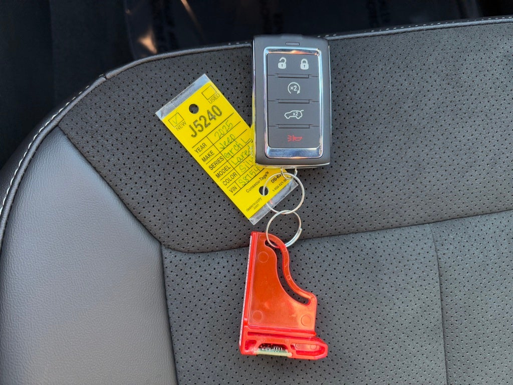 2025 Jeep Grand Cherokee GRAND CHEROKEE L ALTITUDE X 4X4