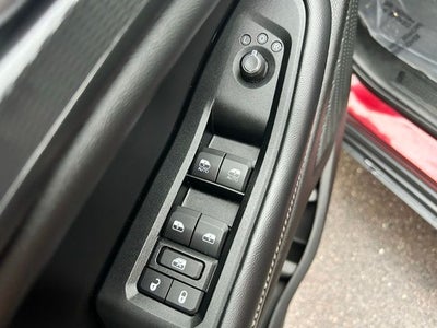 2023 Jeep Grand Cherokee L Laredo 4x4