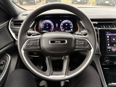2024 Jeep Grand Cherokee L Laredo 4x4