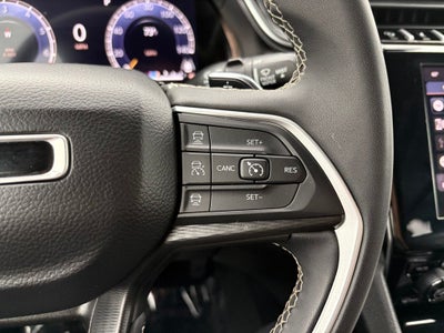 2024 Jeep Grand Cherokee L Laredo 4x4