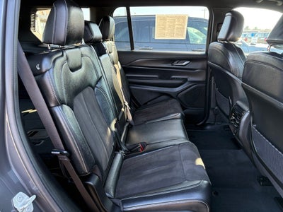 2024 Jeep Grand Cherokee L Altitude 4x4