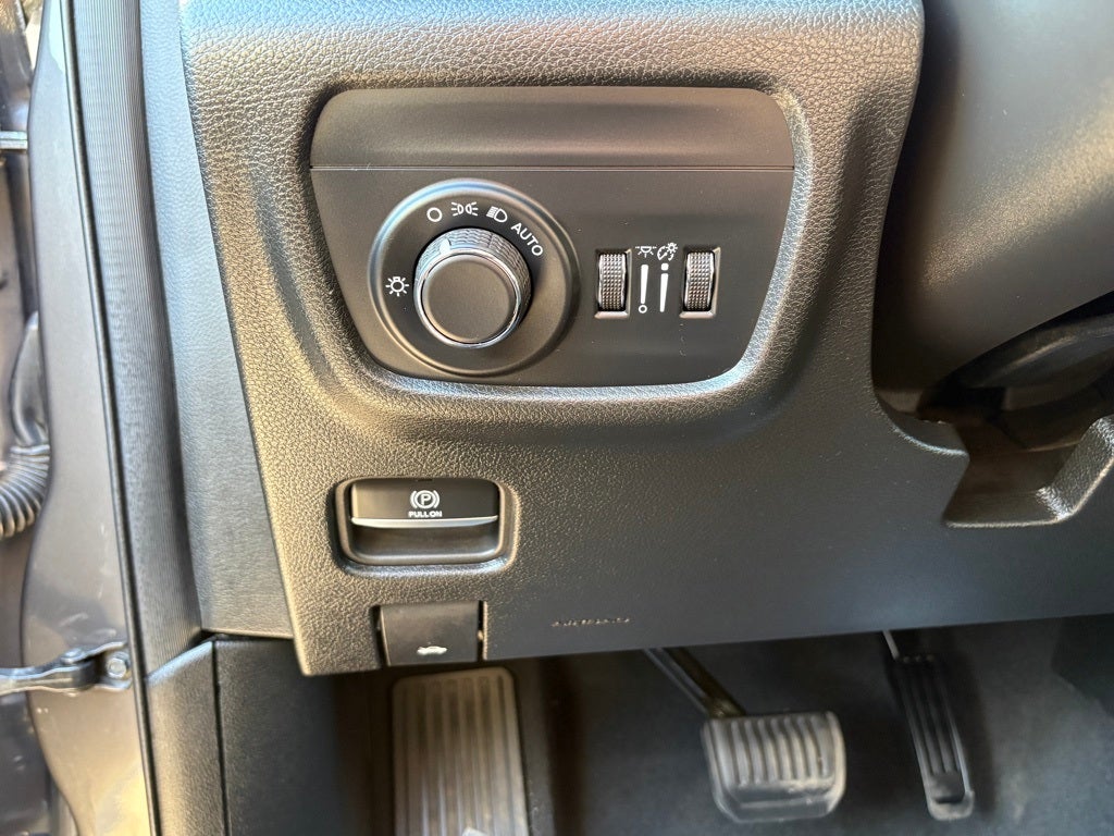 2024 Jeep Grand Cherokee L Altitude 4x4