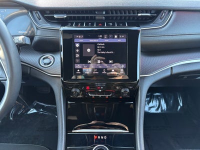 2024 Jeep Grand Cherokee L Altitude 4x4