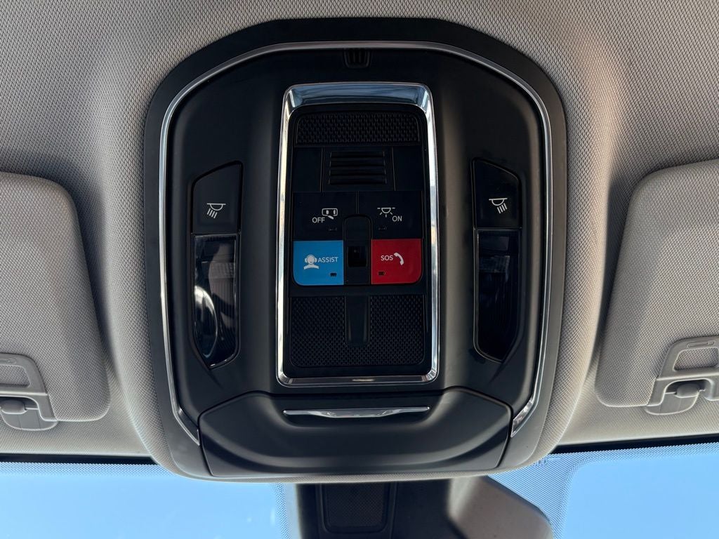 2023 Jeep Grand Cherokee L Laredo 4x4