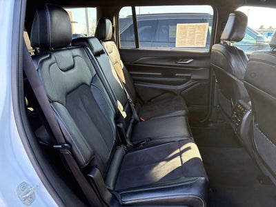 2024 Jeep Grand Cherokee L Altitude 4x4