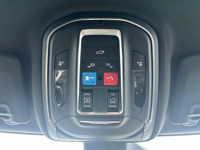 2025 Jeep Grand Cherokee GRAND CHEROKEE L ALTITUDE X 4X4