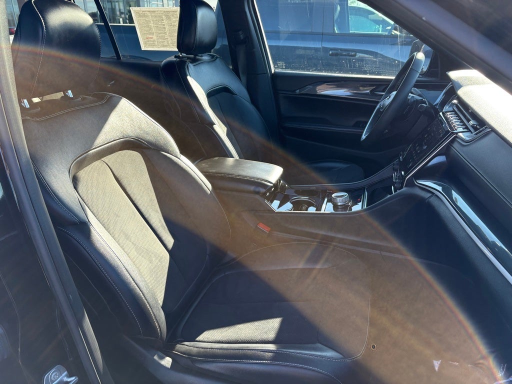 2023 Jeep Grand Cherokee L Altitude 4x4