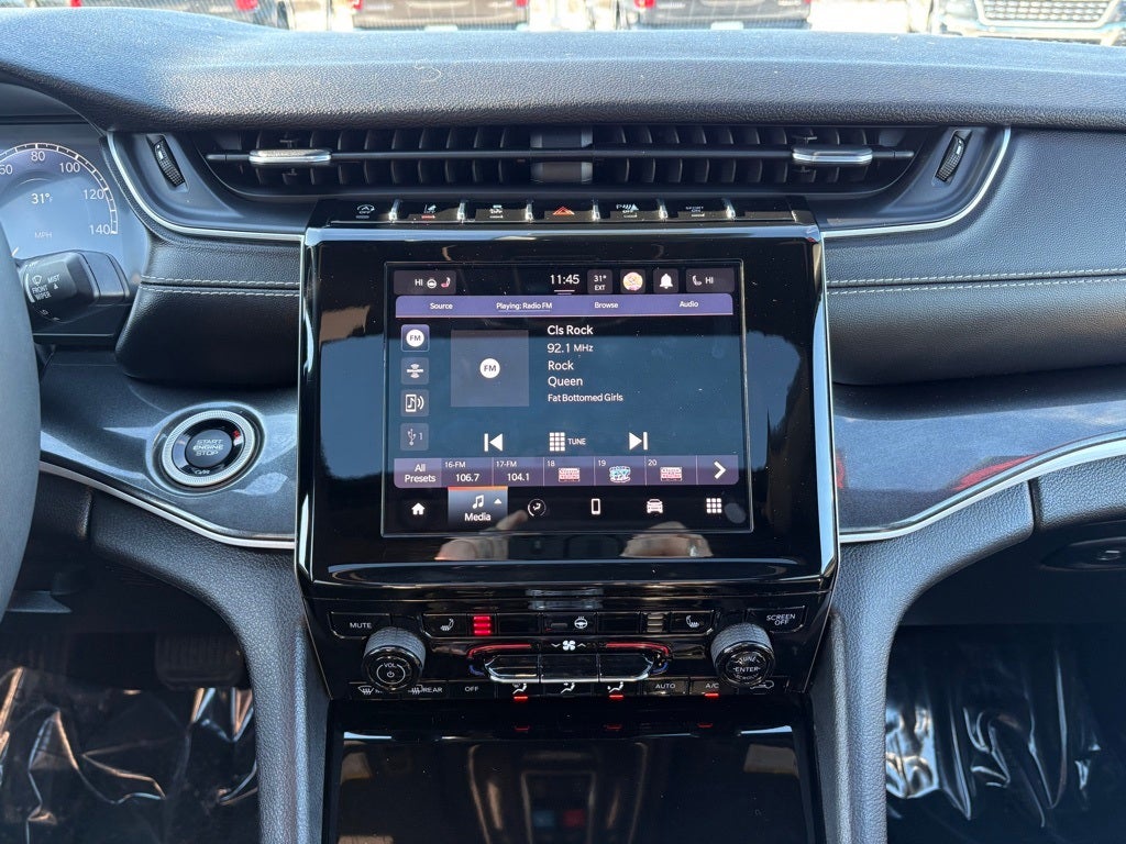 2023 Jeep Grand Cherokee L Altitude 4x4