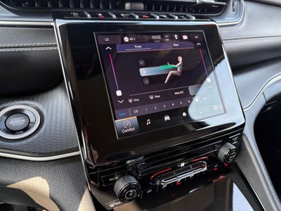 2023 Jeep Grand Cherokee L Laredo 4x4