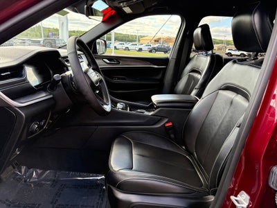 2025 Jeep Grand Cherokee L Limited 4x4