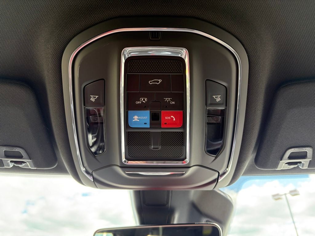 2025 Jeep Grand Cherokee L Limited 4x4