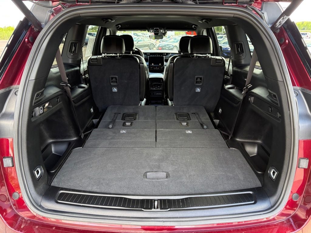 2025 Jeep Grand Cherokee L Limited 4x4
