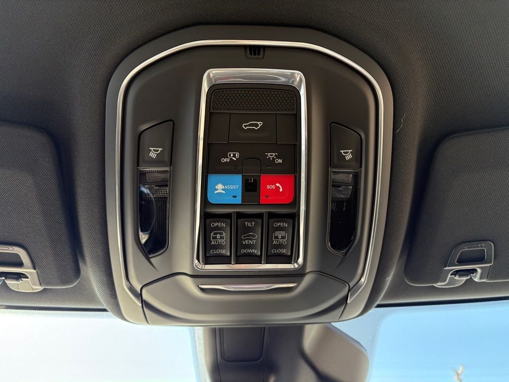 2025 Jeep Grand Cherokee GRAND CHEROKEE L LIMITED 4X4