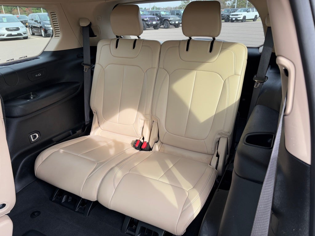 2022 Jeep Grand Cherokee L Limited 4x4