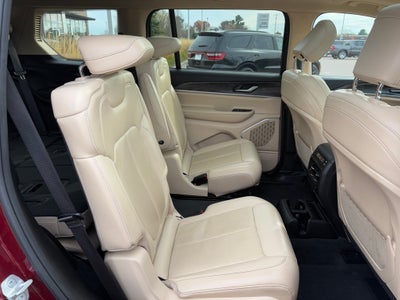 2022 Jeep Grand Cherokee L Limited 4x4