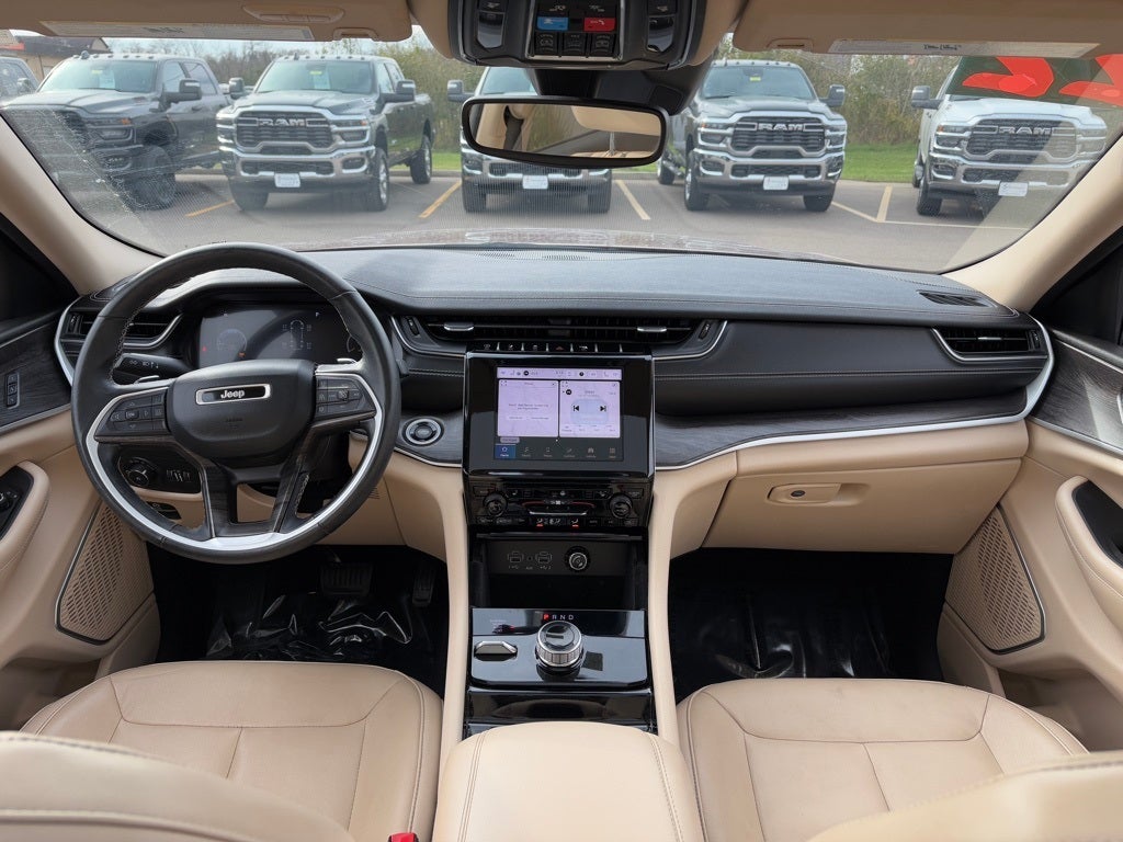 2022 Jeep Grand Cherokee L Limited 4x4