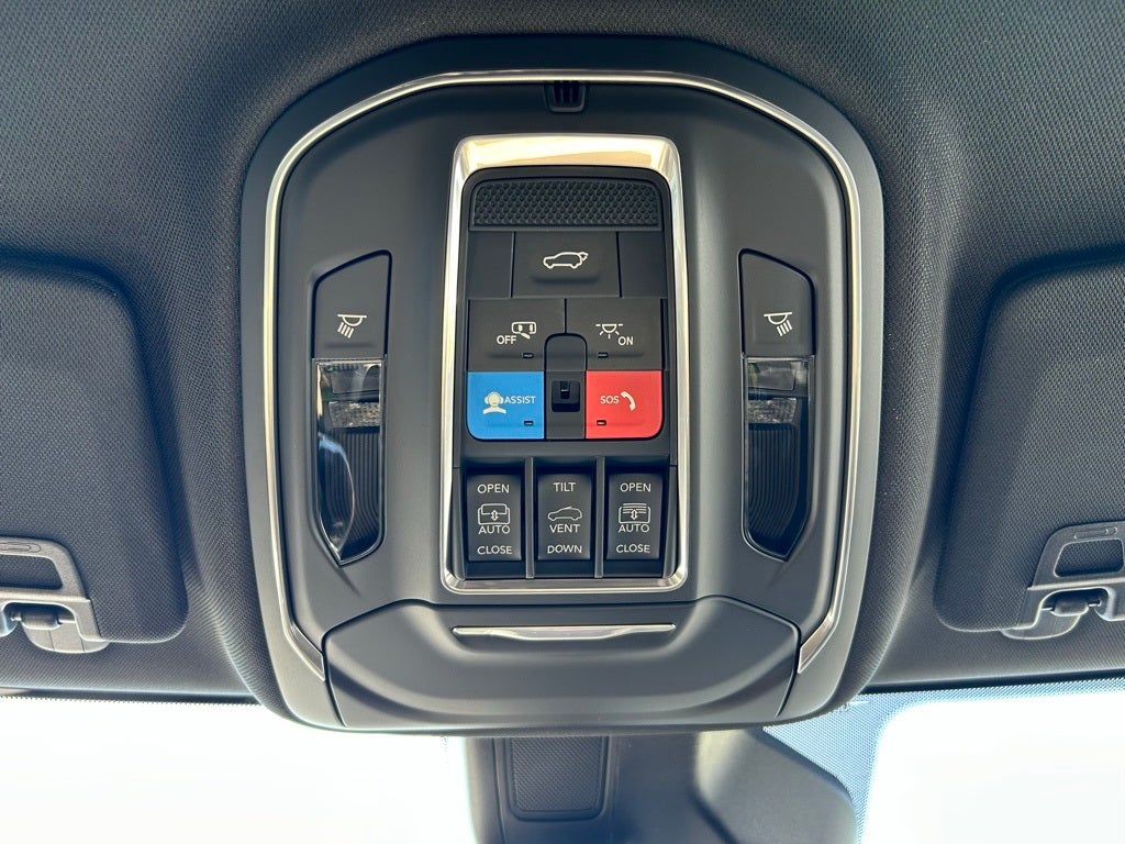 2025 Jeep Grand Cherokee GRAND CHEROKEE L LIMITED 4X4